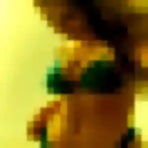 Marie-Jeanne, fille de 20 ans cherche rencontre adulte à Alénya