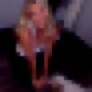 Siham de Ambarès-et-Lagrave, 32 ans - rencontre adulte en toute liberté