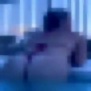 Photo de Harmony à Arcangues (27 ans) - rencontre adulte anonyme