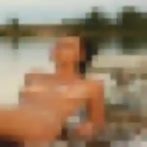 Yvonne, 29 ans, en ligne à Aurillac pour une rencontre coquine