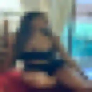 Roxane (43 ans) à Barby propose un rencontre adulte aujourd'hui