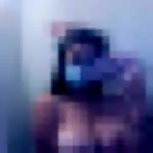 Adeline, 42 ans, dispo pour rencontre adulte à Belleville-en-Beaujolais