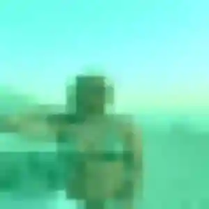 Leonore, 27 ans, connectée à Berre-l'Étang pour une rencontre coquine