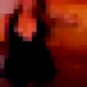 Rejoins Lilou, 28 ans à Biarritz en privé