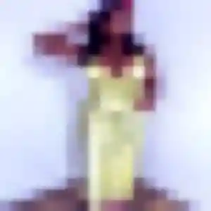 Photo exclusive de Bernadette, 21 ans à Bizanos - plan discret