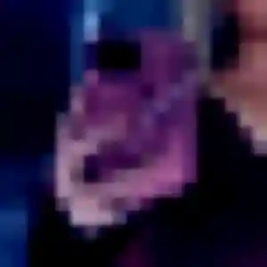 Charmante Julie, 44 ans à Bogny-sur-Meuse - voir sa photo