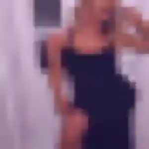 Contacte Aurelie, 39 ans à Cabriès en privé