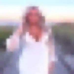 Photo de Mathilde à Camaret-sur-Aigues (32 ans) - rencontre adulte discret