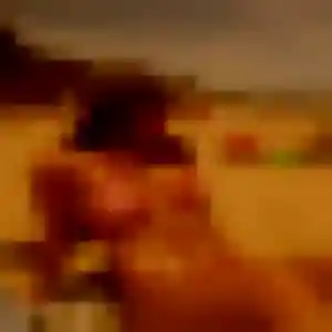 Kenza, 21 ans, en ligne à Castelginest pour un rencontre adulte