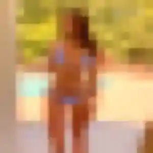 Tiffany, 24 ans, en ligne à Châtenoy-le-Royal pour un rencontre adulte