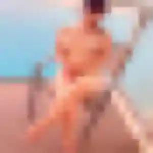 Photo de Bernadette à Châtillon-sur-Chalaronne (26 ans) - rencontre adulte anonyme