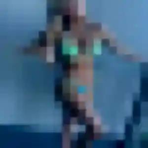 Chloe, 19 ans, cherche un rencontre adulte à Claira