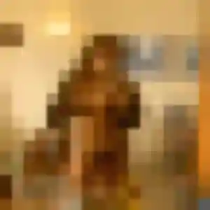 Salima (19 ans) à Clermont-Ferrand cherche une rencontre ce soir