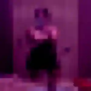 Cyrielle, femme de 33 ans propose rencontre adulte à Commentry