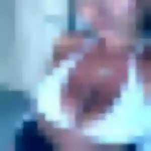 Hyacinthe, 45 ans, connectée à Condom pour une rencontre coquine