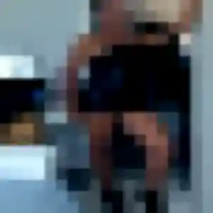 Photo sexy de Salome, 32 ans à Cours - plan discret