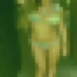 Armelle, 21 ans, connectée à Courthézon pour un rencontre adulte