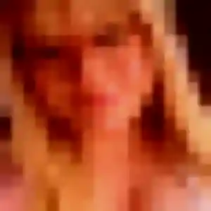 Photo privée de Dina, 28 ans à Courthézon - plan discret