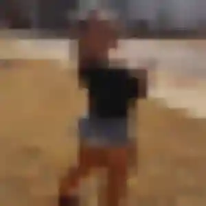 rencontre adulte à Dompierre-sur-Mer : photo de Imane, 31 ans - accès libre