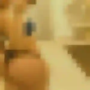 Djamila (28 ans) à Draguignan attend un rencontre adulte rapidement