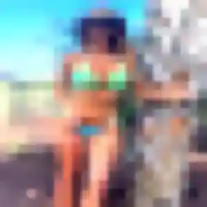 Flavie, fille de 23 ans veut rencontre adulte à Fayence