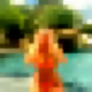 Rejoins Louisa, 29 ans à Floirac en privé