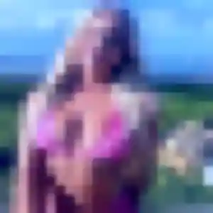 Contacte Imane, 26 ans à Foix en privé