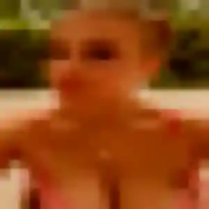Gaelle (30 ans) à Fontanil-Cornillon attend un rencontre adulte maintenant