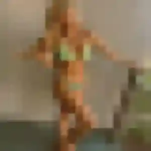 Svetlana, 21 ans, disponible à Gaillard pour un rencontre adulte