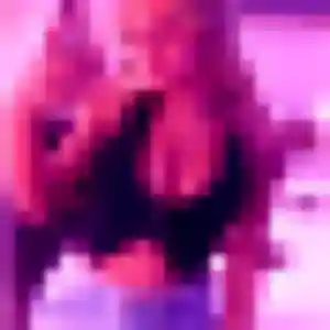 Belle Caroline, 29 ans à Gières - la contacter
