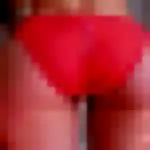 Coralie, 27 ans, connectée à Gray pour une rencontre coquine