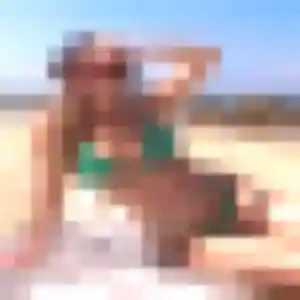 Paloma, 25 ans, connectée à Jacob-Bellecombette pour un rencontre adulte