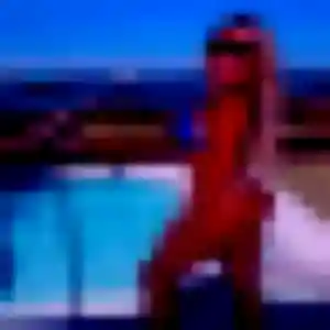 Contacte Emmanuelle, 19 ans à Jacou en privé
