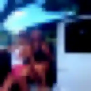 Delphine, 34 ans, en ligne à La Boisse pour une rencontre coquine
