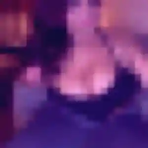 Photo perso de Valentina, 25 ans à La Charité-sur-Loire - rencontre sans lendemain