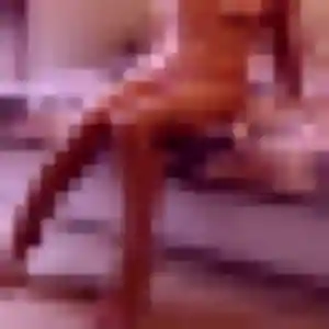 Bernadette, fille de 19 ans propose rencontre adulte à La Crau