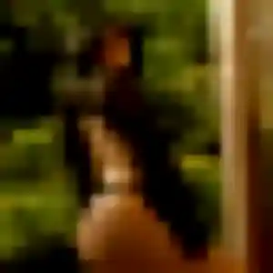 Erika, 22 ans, en ligne à La Croix-Valmer pour une rencontre coquine