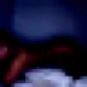 Louisa, 32 ans, connectée à La Londe-les-Maures pour une rencontre coquine
