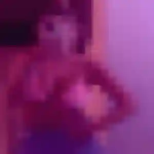 Olympe, 39 ans, en ligne à La Machine pour un rencontre adulte