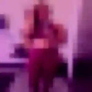 Contacte Natacha, 39 ans à Lagord en privé