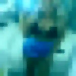 Photo de Anais à Laragne-Montéglin (38 ans) - rencontre adulte gratuit