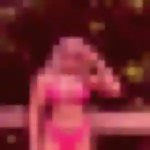 Coralie (19 ans) à Layrac propose un rencontre adulte ce soir