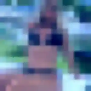 Photo sexy de Karima, 32 ans à Le Revest-les-Eaux - plan discret