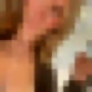 Leonore, 28 ans, en ligne à Le Thillot pour une rencontre coquine
