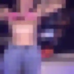 Priscilla, femme de 26 ans propose rencontre adulte à Le Val