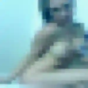 Bianca, 22 ans, cherche un rencontre adulte à Lesparre-Médoc