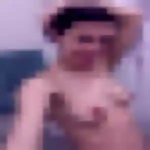 Photo de Rachel à Longeville-lès-Metz (25 ans) - rencontre adulte discret