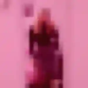Anne-Charlotte, 35 ans, connectée à Lons-le-Saunier pour une rencontre coquine