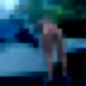 Yolande de Lozanne, 22 ans - rencontre adulte discret