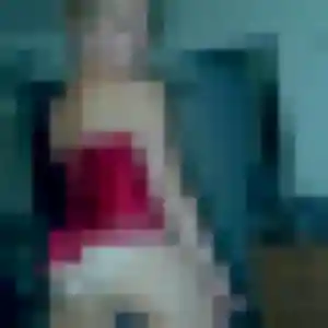 Clemence, femme de 20 ans veut rencontre adulte à Marans